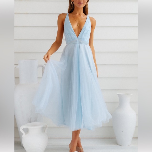 Hello Molly Dresses & Skirts - Hello Molly blue cinderella midi dress